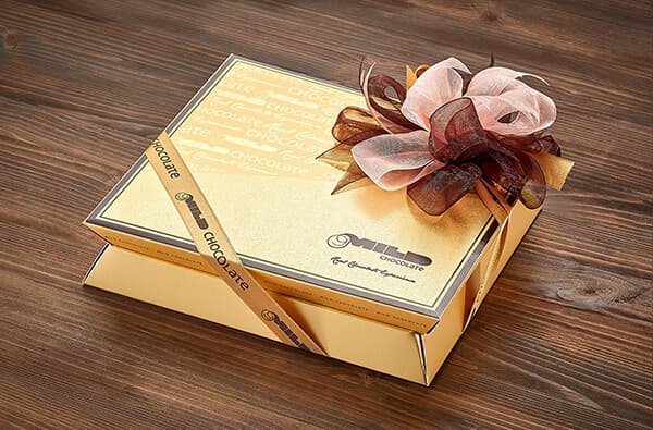 Şık ve Lüks Hediyelik Çikolata Kutusu (700 gr) - 2