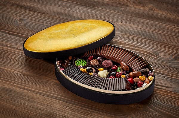 Özel Tasarım Kutusunda Tam Karışık Hediye Çikolata Kutusu (800 gr)