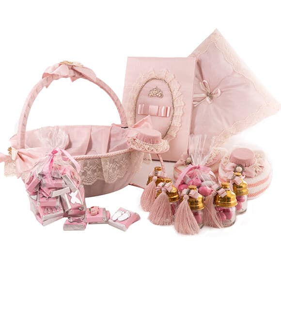 Kız Bebek Çikolata Sepeti Baby Dream Basket