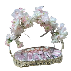 Belçika Çikolatalı Drajeli Çiçekli Gümüş Kız İsteme Tepsisi